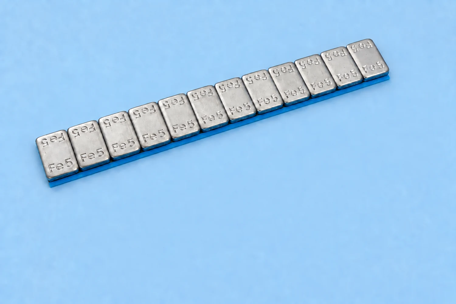 How to choose steel adhesive wheel weights for workshop stock?